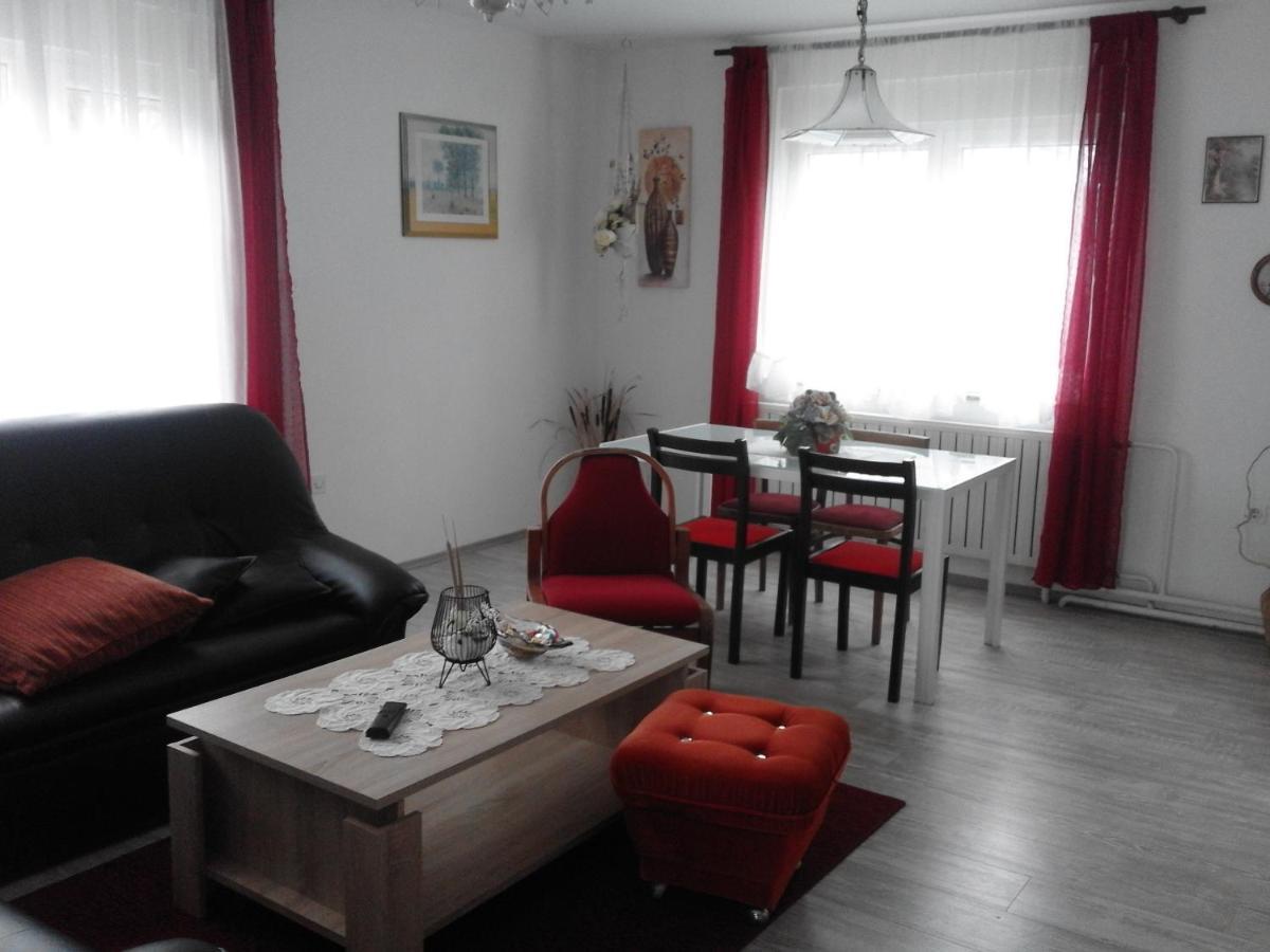Hotel Sobe Za Nocenje Gospić Extérieur photo